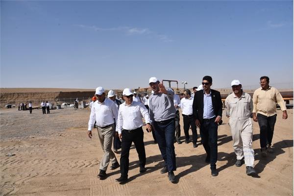 بازدید از طرح توسعه میدان توس مدیر عامل شرکت نفت مناطق مرکزی ایران 7