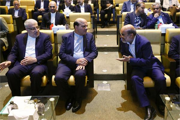 تفاهم‌نامه‌های مطالعه توسعه ۱۶ میدان گازی با ۶.۴ میلیارد دلار سرمایه‌گذاری 11