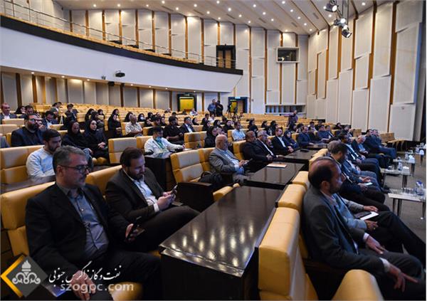 نشست مدیرعامل شرکت ملی نفت ایران با اصحاب رسانه 3