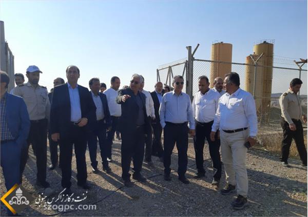 گزارش تصویری بازدید مدیرعامل شرکت نفت مناطق مرکزی ایران از منطقه عملیاتی چشمه خوش 2