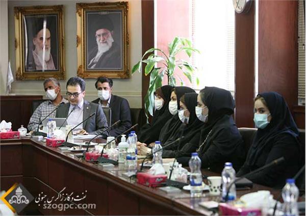 دیدار صمیمی مدیرعامل نفت مرکزی با کارکنان اداره فناوری اطلاعات و ارتباطات و مخابرات 20