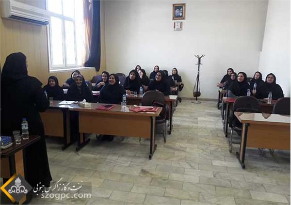 دوره‌ های آموزشی ویژه بانوان شاغل شرکت نفت مناطق مرکزی ایران 6