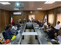 بازدید مدیرعامل شرکت نفت مناطق مرکزی ایران و هیات همراه از میدان نفتی خشت 19