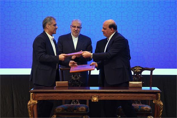 آیین امضای قراردادهای توسعه ۶ میدان‌ نفتی به ارزش ۱۳ میلیارد دلار 7