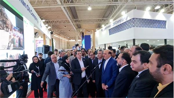 گفتگوی زنده معاون وزیر نفت با مناطق عملیاتی نفت مرکزی 3