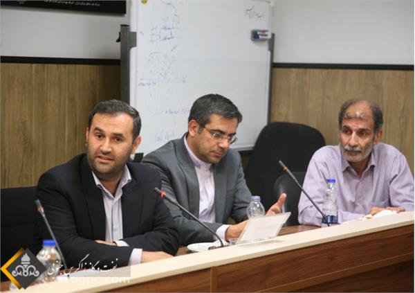 معارفه سرپرست شرکت بهره برداری نفت و گاز غرب و سرپرست مدیریت تولید نفت مرکزی برگزار شد 18