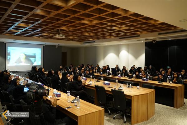 تجلیل از بانوان شاغل در شرکت بهره برداری نفت و گاز زاگرس جنوبی 8