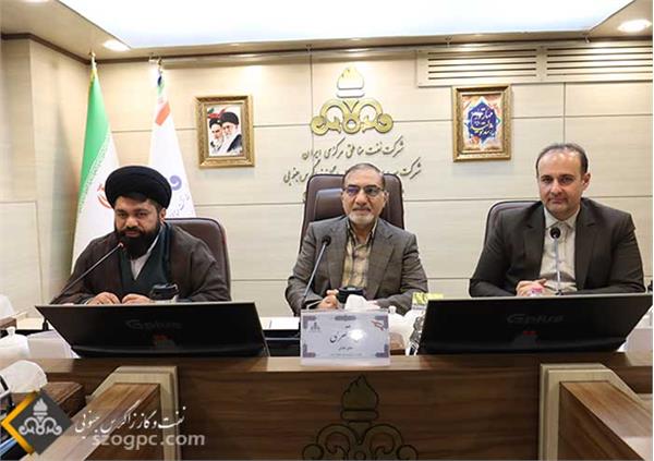 جلسه روحانیون مناطق و ستاد شیراز 13