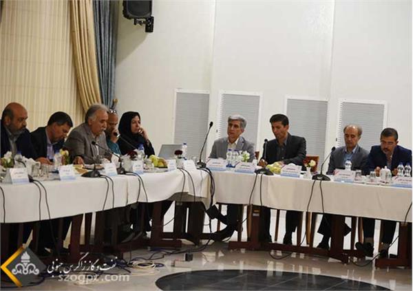 جلسه پیش بینی بهره دهی چاه های شرکت بهره برداری نفت و گاز شرق 11