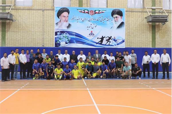 برگزاری مسابقات فوتسال کارکنان شرکت بهره برداری نفت و گاز زاگرس جنوبی 5