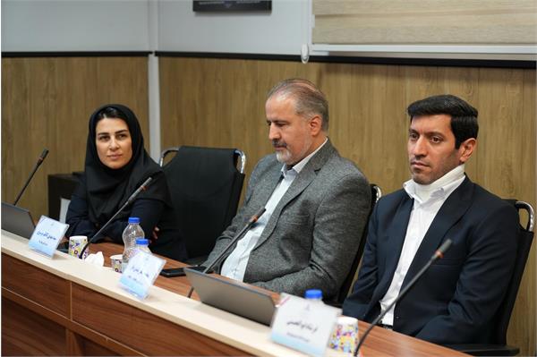 آیین معارفه مدیر جدید برنامه ریزی شرکت نفت مناطق مرکزی ایران برگزار شد 12