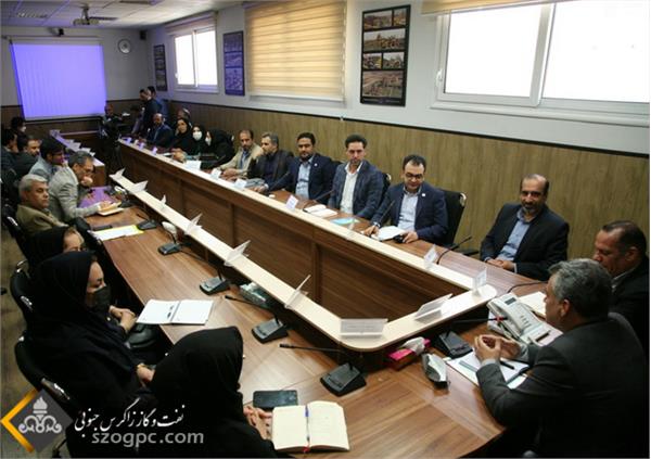 گزارش تصویری؛ برگزاری نشست آموزشی آشنایی با مدل تعالی سازمانی در شرکت نفت مناطق مرکزی ایران 4