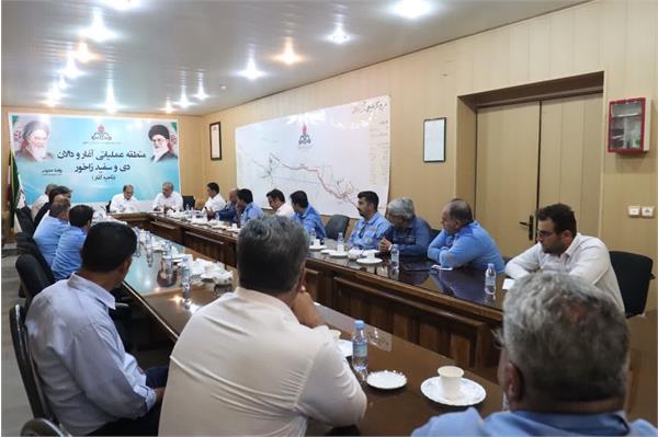 بازدید مدیر عامل شرکت بهره برداری نفت و‌گاز زاگرس جنوبی از ناحیه آغار و منطقه عملیاتی پارسیان 7