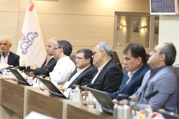 نشست فنی تخصصی مدیران صنعت نفت فارس در شرکت بهره‌برداری نفت و گاز زاگرس جنوبی 8