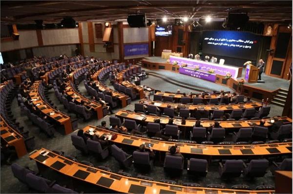 نوزدهمین سمپوزیوم روابط عمومی و افتخار آفرینی نفت مرکزی 10