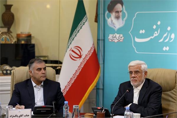 برگزاری آیین معارفه «پاک‌نژاد» با حضور معاون اول رئیس‌جمهوری 12