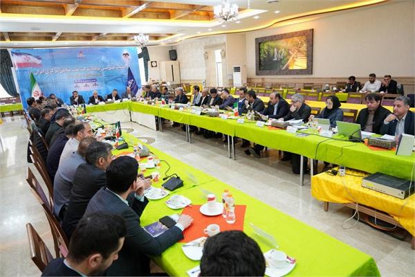 نشست بهره دهی چاههای شرکت نفت مناطق مرکزی ایران نیمه نخست ۱۴۰۵ 14