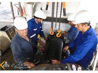 در راستای استمرار تولید؛‌ موتور الکتروپمپ انتقال نفت چشمه خوش بازسازی شد 5