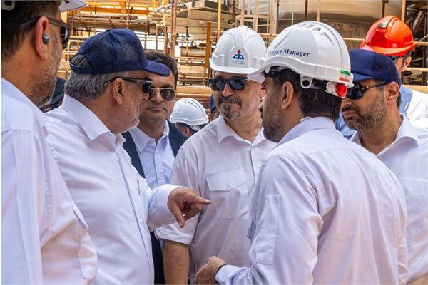 بازدید معاون وزیر نفت از پالایشگاه‌های آسیب‌دیده پارس جنوبی 4