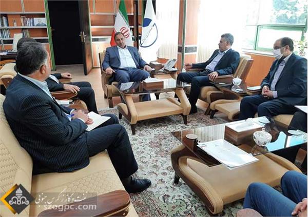 مدیرعامل نفت مناطق مرکزی ایران با استاندار ایلام دیدار کرد