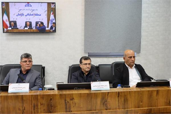 بازدید مدیر عامل شرکت بهره‌برداری نفت و گاز زاگرس جنوبی و هیات همراه از مناطق عملیاتی 7