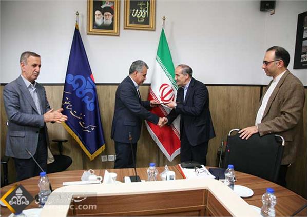 مراسم معارفه و تکریم سرپرست مدیریت امور فنی شرکت نفت مناطق مرکزی ایران 3