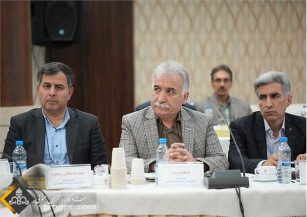 گزارش تصویری؛ جلسه پیش بینی بهره دهی چاههای شرکت نفت مناطق مرکزی ایران/شرق و سراجه قم 18