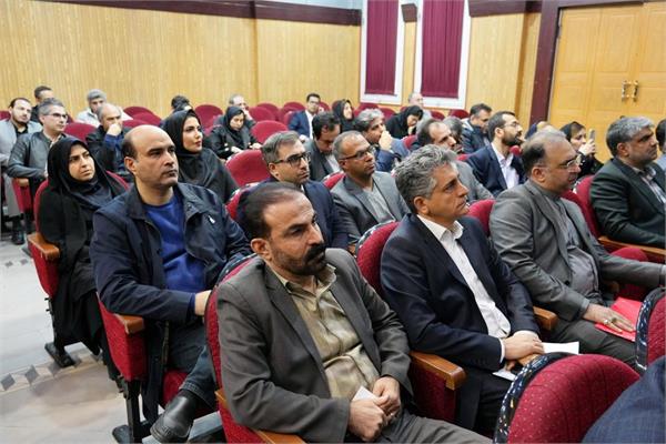 آیین گرامیداشت روز پژوهش و فناوری در شرکت نفت مناطق مرکزی ایران 33