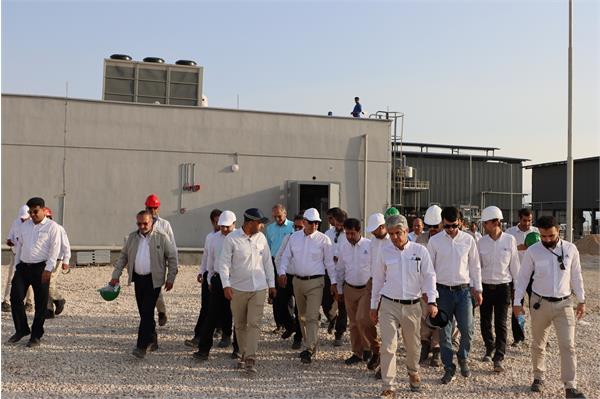 بازدید مدیر عامل شرکت نفت مناطق مرکزی ایران از ایستگاه تقویت فشار وراوی 10