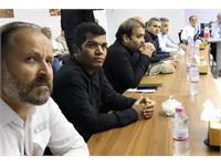 بازدید مدیرعامل شرکت نفت مناطق مرکزی ایران و رئیس و اعضای کمیسیون انرژی مجلس شورای اسلامی از میدان خارتنگ 8