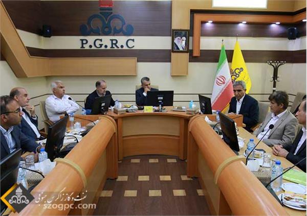 بازدید مدیر عامل نفت مناطق مرکزی ایران از منطقه عملیاتی پارسیان 16