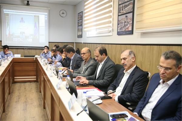 جلسه پیش بینی تولید شرکت نفت مناطق مرکزی ایران 18