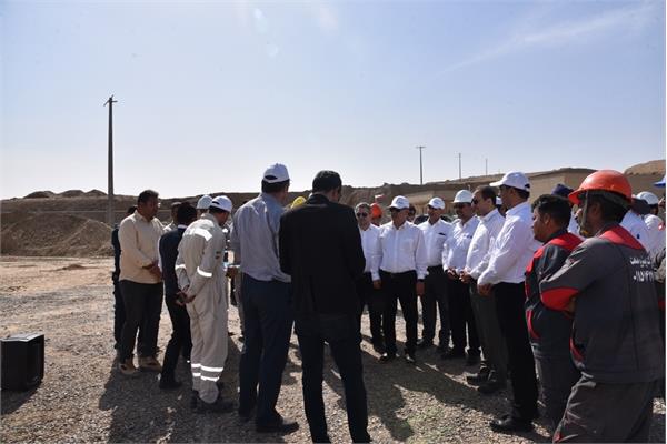 بازدید از طرح توسعه میدان توس مدیر عامل شرکت نفت مناطق مرکزی ایران 12