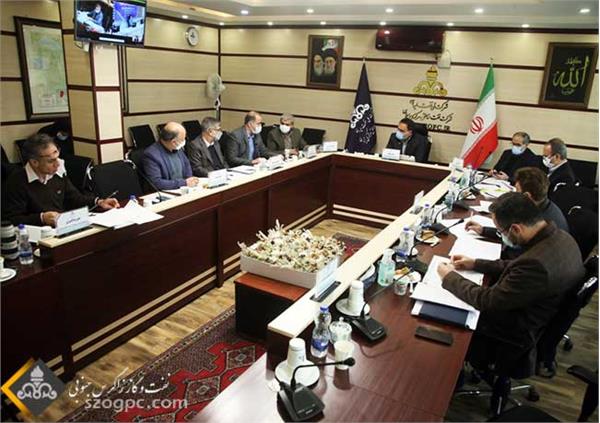 جلسه پیش بینی بهره دهی چاههای شرکت نفت مناطق مرکزی ایران/شرق و سراجه قم 16