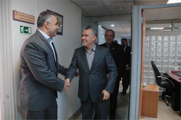 دیدار صمیمی مدیرعامل شرکت نفت مناطق مرکزی ایران با کارکنان اداره HSE 1