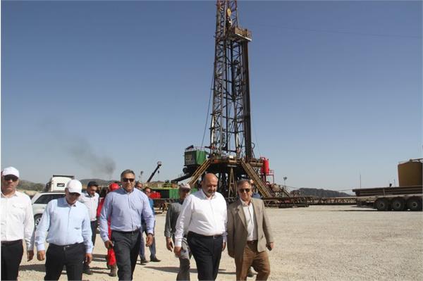 بازدید مدیرعامل نفت‌ مناطق مرکزی ایران از میدان‌های گازی باباقیر و بانکول 4