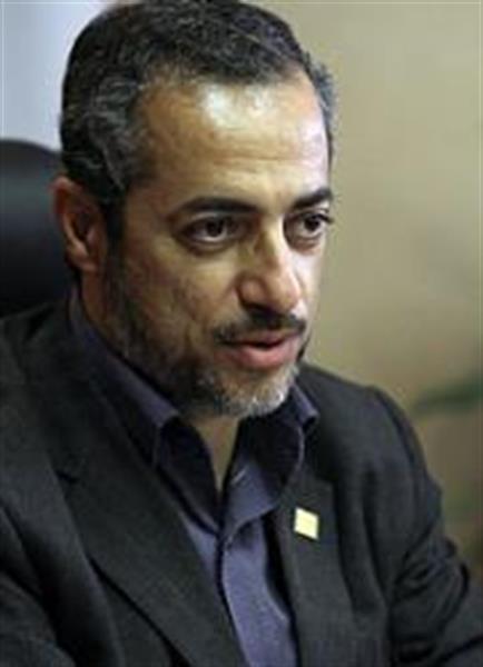 مدیر عامل شرکت نفت مناطق مرکزی ایران :  میادین نفتی سروستان و سعادت آباد راه اندازی شد