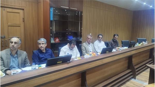 جلسه هم اندیشی فرمانده محترم پایگاه مقاومت بسیج شرکت بهره‌برداری نفت و گاز زاگرس جنوبی 1