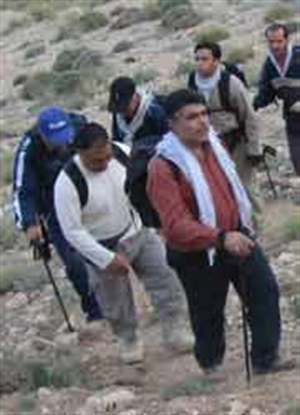 تیم کوهنوری شرکت بهره برداری نفت و گاز زاگرس جنوبی بر بام استان فارس