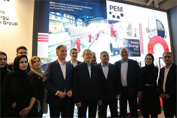 بازدید رئیس‌جمهوری از بیست‌ونهمین نمایشگاه نفت/ ۲ 17