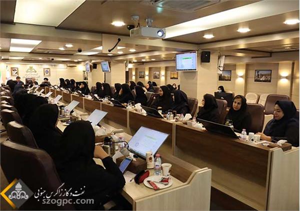 جلسه بانوان با مدیرعامل ستاد شیراز 9