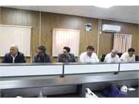 بازدید سرپرست اداره کل تشکیلات، روش‌ها و تعالی سازمانی وزارت نفت و هیأت همراه از منطقه عملیاتی خشت 17