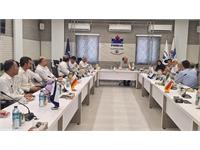 بازدید مدیر مهندسی ساختار شرکت ملی نفت ایران و هیأت همراه از طرحهای نگهداشت و ازدیاد تولید 13