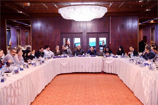 نخستین دوره آموزشی آشنایی با قوانین و مقررات رسیدگی به تخلفات اداری کارکنان 9