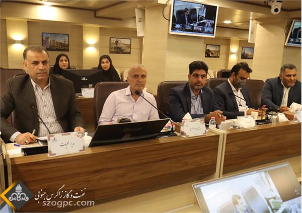 رئیس دفتر مدیر عامل ، رئیس کمیته تخصصی پژوهشی  شرکت زاگرس جنوبی معارفه شد . 3