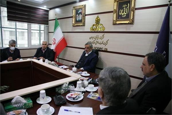 نشست پیگیری مباحث مرتبط با افزایش تولید نفت و گاز در شرکت نفت مناطق مرکزی ایران 12