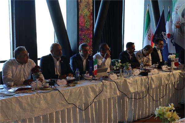 جلسه پیش بینی بهره دهی چاه های شرکت نفت مناطق مرکزی ایران / شرق و سراجه قم 11