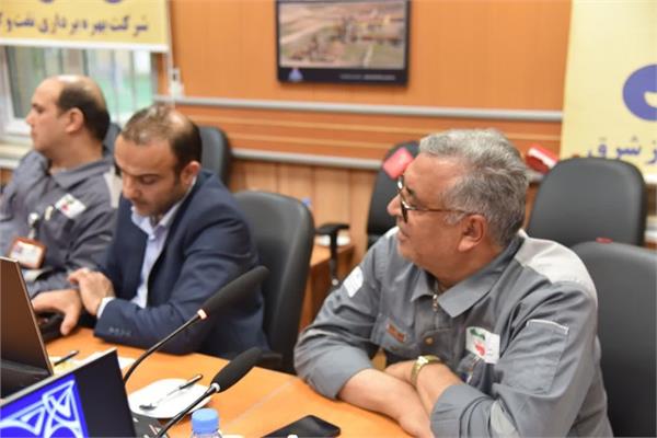 بازدید مشاور وزیر نفت در امور ایثارگران از منطقه عملیاتی خانگیران 7