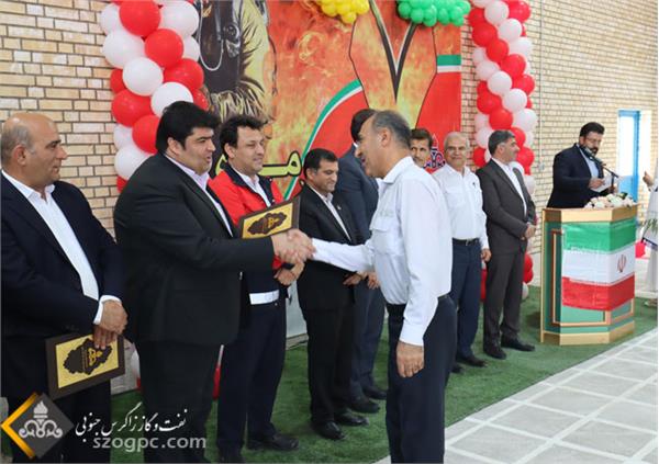 مراسم تجلیل از کارکنان ایمنی و آتش نشانی زاگرس جنوبی برگزار شد . 25