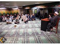 برگزاری مراسم عزاداری اربعین حسینی و برپایی ایستگاه صلواتی در ستاد نفت مرکزی 10